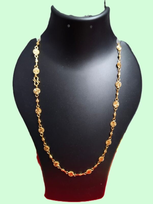 Elegant MicroGold-Plated Chain Necklace with Decorative Beads - Image 2