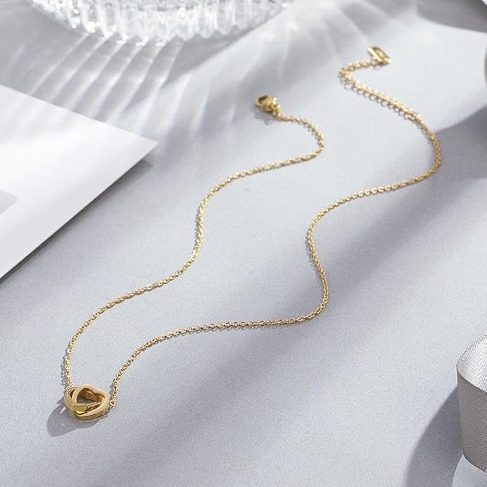 Interlocked Hearts 18K Gold-Plated Chain - Image 4