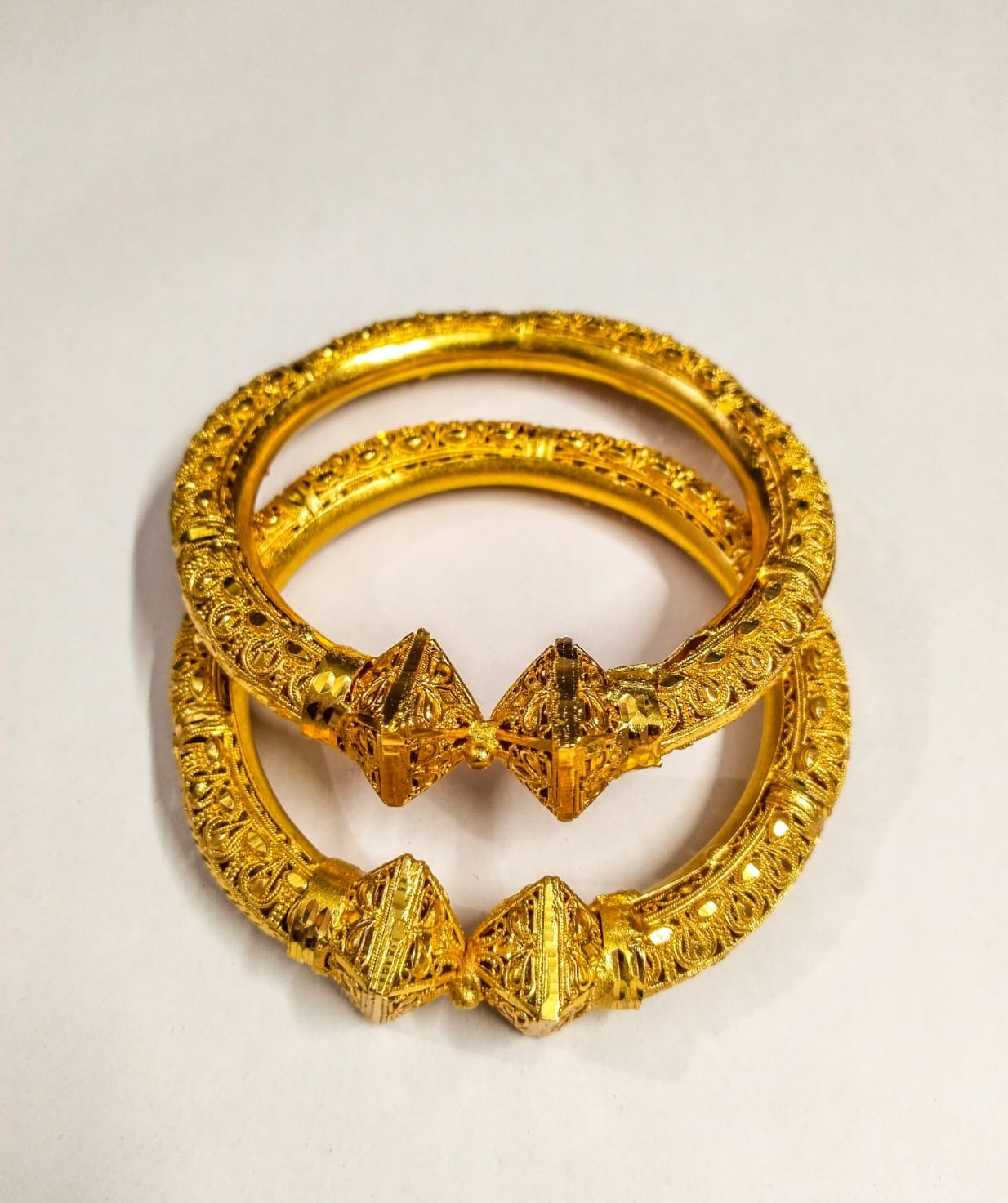 TRADITIONAL GOLDEN PYRAMID MUKH BALA - Image 2