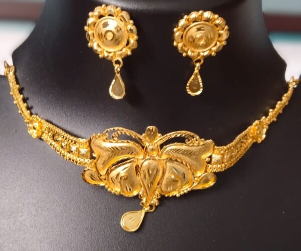 Traditional MicroGold-Plated Necklace and Earring Set (chocker/chick), Butterfly Design - Image 3